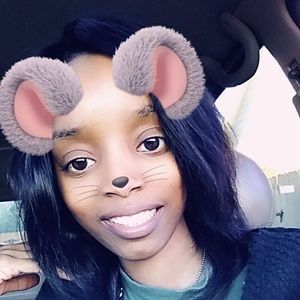 Meet your Posher, Jasmine